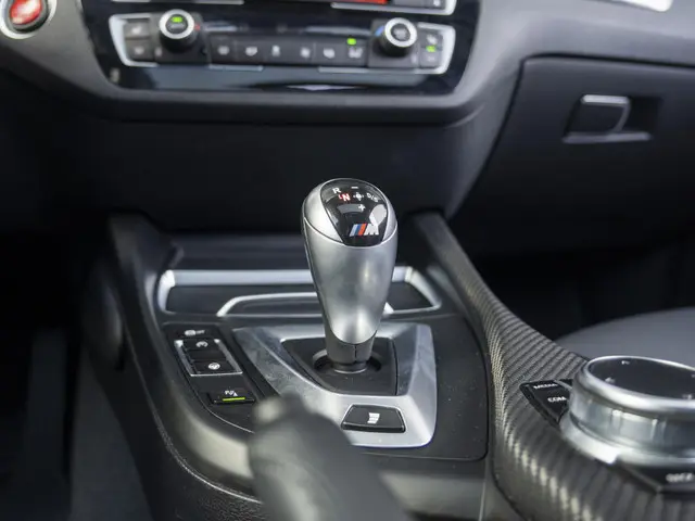 BMW 2 Serie Coupé M2 Competition 2020 Benzine 13