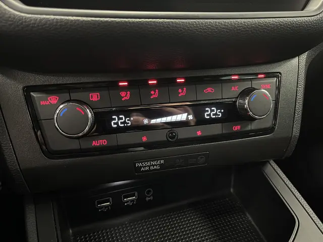 SEAT Ibiza 1.0 TSI FR Business Intense 2020 Benzine 13