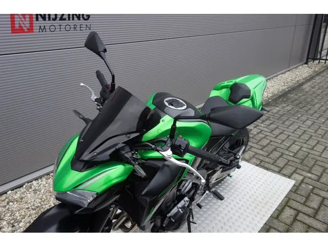 Kawasaki Z900 PERFORMANCE 2018 Benzine 20