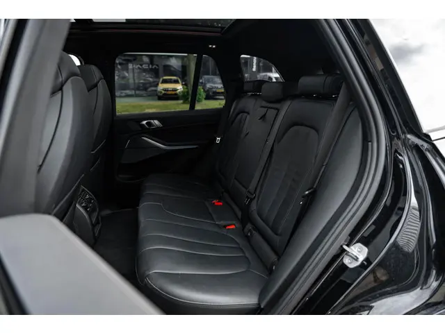 BMW X5 xDrive45e High Executive 2021 Hybride Benzine 25