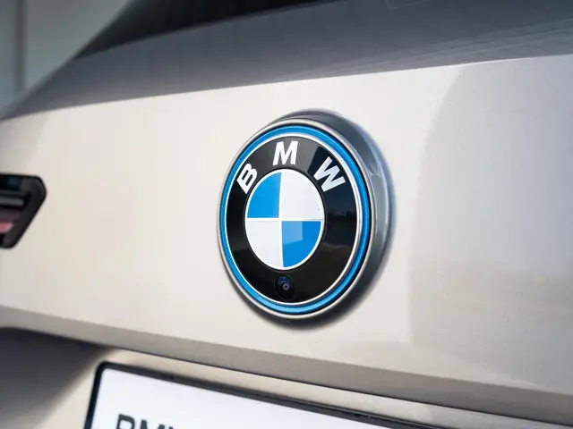 BMW iX xDrive40 2022 Elektrisch 20