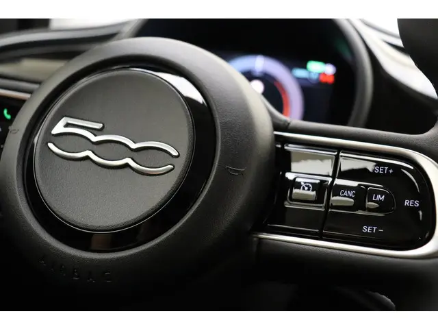 Fiat 500e Urban 42 kWh 2024 Elektrisch 17