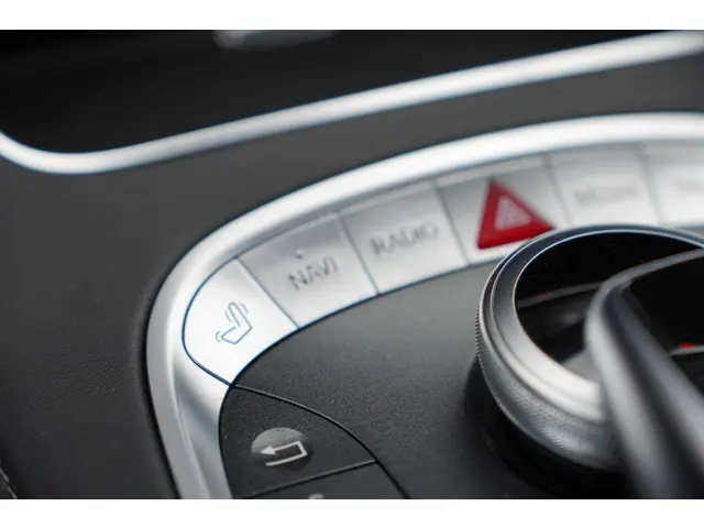Mercedes-Benz S-Klasse Coupé 500 4Matic 2016 Benzine 34