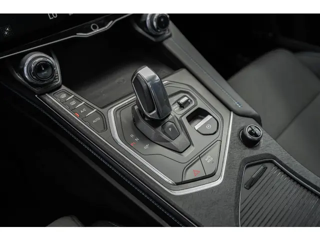 Lynk & Co 01 1.5 2021 Hybride Benzine 21