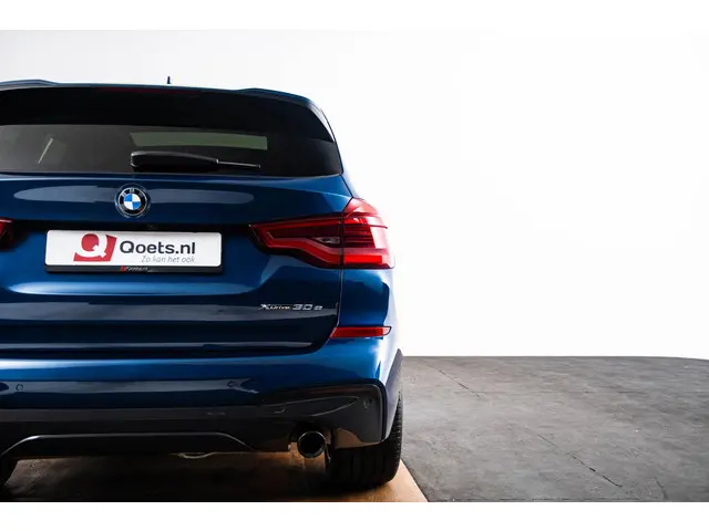 BMW X3 xDrive30e High Executive 2020 Hybride Benzine 47