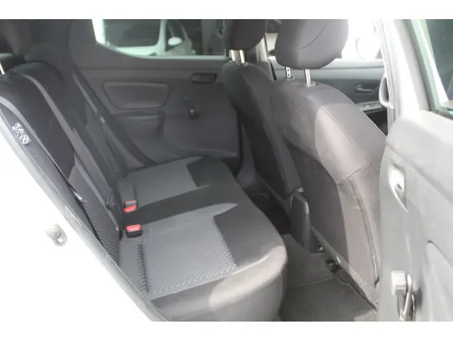 Nissan Micra 0.9 IG-T Visia+ 2017 Benzine 19