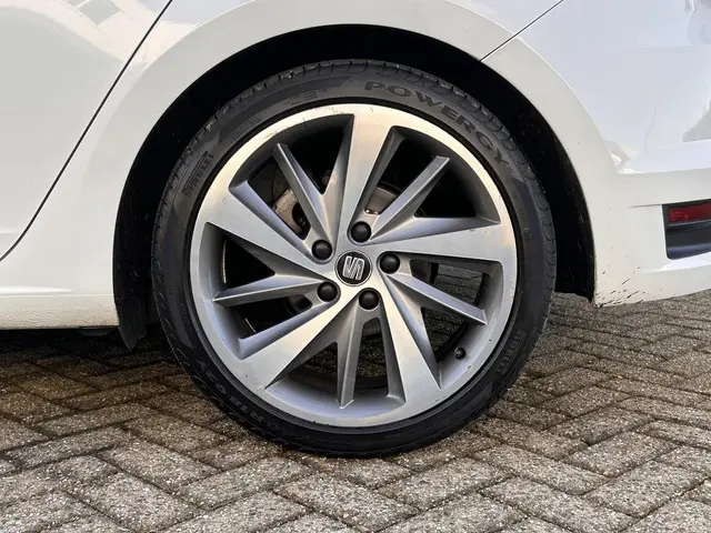 SEAT Leon 1.4 EcoTSI FR 2015 Benzine 6