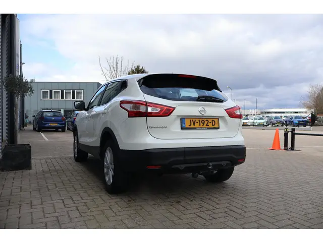 Nissan QASHQAI 1.2 Acenta 2016 Benzine 9