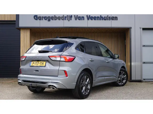 Ford Kuga 1.5 EcoBoost ST-Line X 2022 Benzine 6