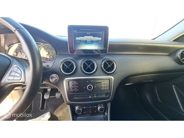 Mercedes-Benz A-Klasse 160 Ambition 2017 Benzine 25