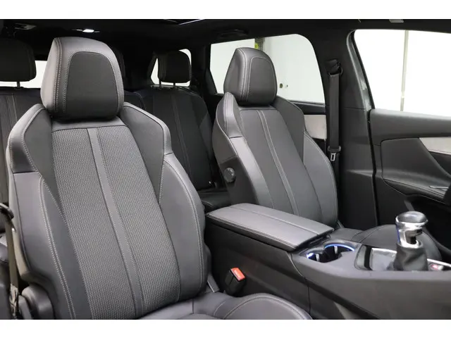 Peugeot 5008 1.2 Turbo GT 2023 Benzine 10