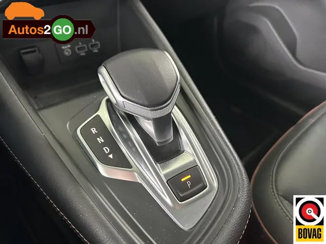 Renault Captur 1.3 TCe 140 Initiale Paris 2021 Benzine 27