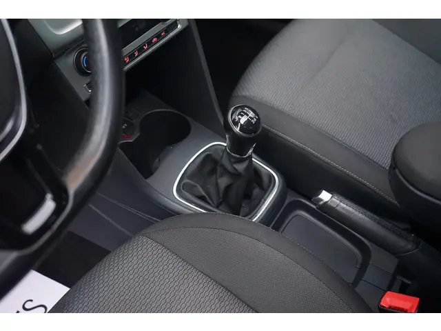 Volkswagen Polo 1.2 TSI First Edition 2014 Benzine 31