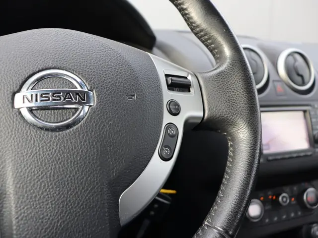 Nissan QASHQAI 2.0 Acenta navi LM automaat 2013 Benzine 13