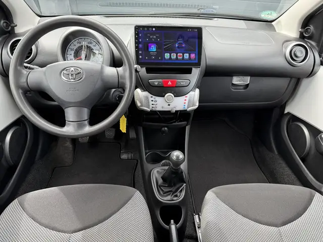 Toyota Aygo 1.0 VVT-i Comfort 2012 Benzine 10
