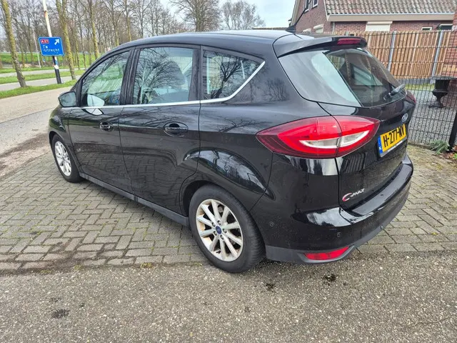 Ford C-MAX 1.0 Titanium 2016 Benzine 3