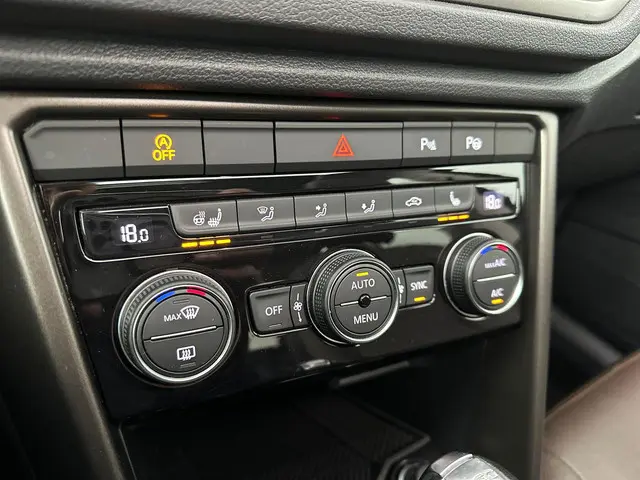 Volkswagen T-Roc 1.5 TSI Sport 2018 Benzine 22