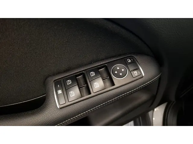 Mercedes-Benz B-Klasse 160 Automaat 2017 Benzine 14