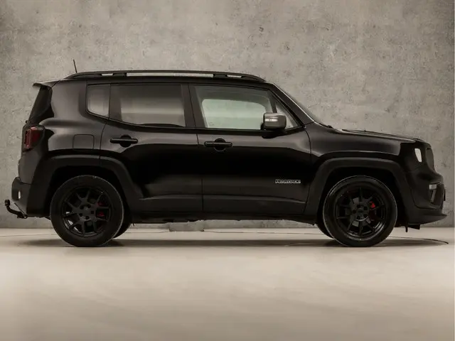 Jeep Renegade 1.0T-e Black Sport 2019 Benzine 4