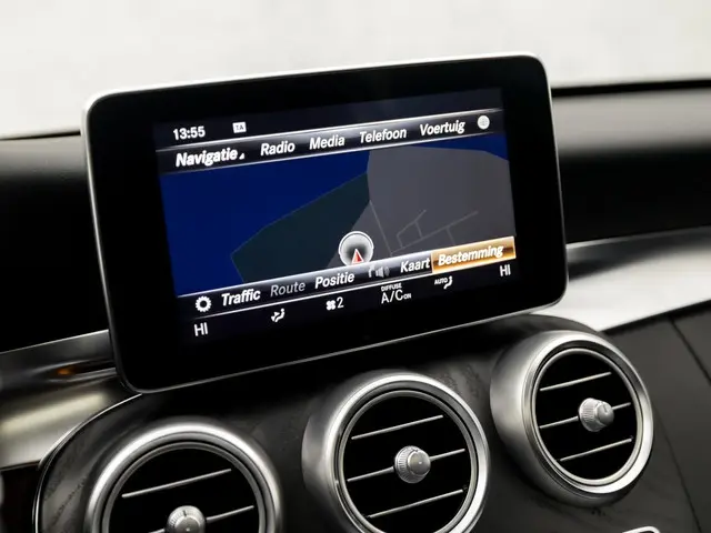 Mercedes-Benz C-Klasse 350 e Sport 2017 Hybride Benzine 9