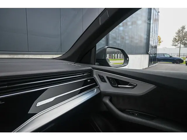 Audi Q8 50 TDI quattro Pro Line S 2018 Diesel 28
