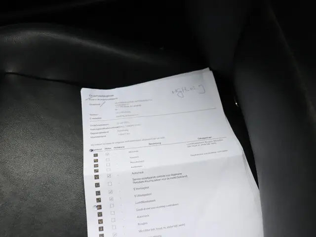 BMW Z4 Roadster sDrive18i High Executive 2016 Benzine 26