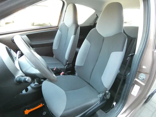 Peugeot 107 HELAAS VERKOCHT!!! 2013 Benzine 8