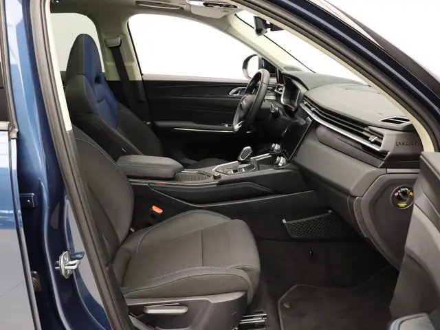 Lynk & Co 01 1.5 2021 Hybride Benzine 19