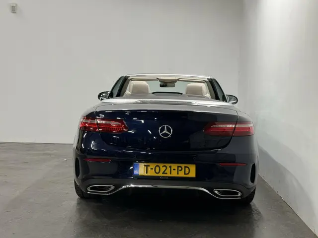Mercedes-Benz E-Klasse Cabrio 300 AMG LINE 2018 Benzine 8