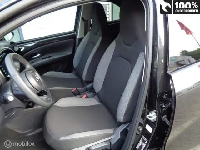 Toyota Aygo X Automaat 1.0 VVT-i S-CVT Pulse 2023 Benzine 7
