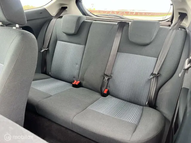 Ford Fiesta 1.25 Limited 2012 Benzine 10