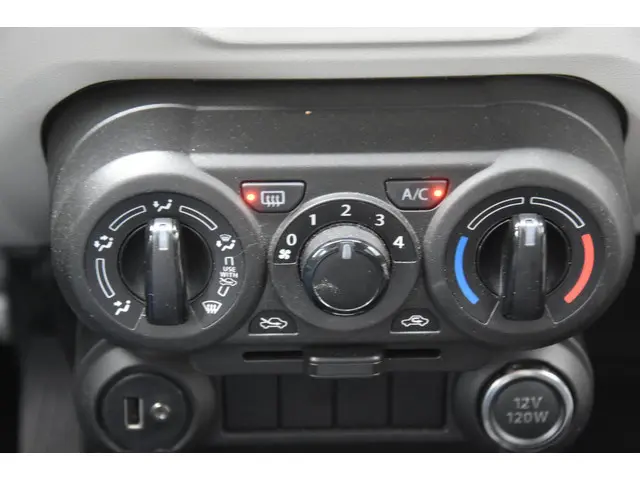 Suzuki Ignis 1.2 Select 2017 Benzine 12