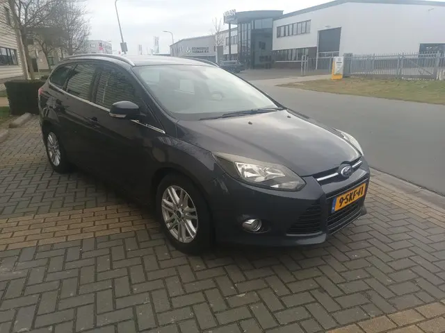 Ford Focus Wagon 1.0 EcoBoost Titanium 2013 Benzine 7
