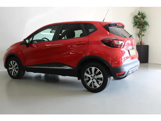 Renault Captur 0.9 TCe Limited 2020 Benzine 7