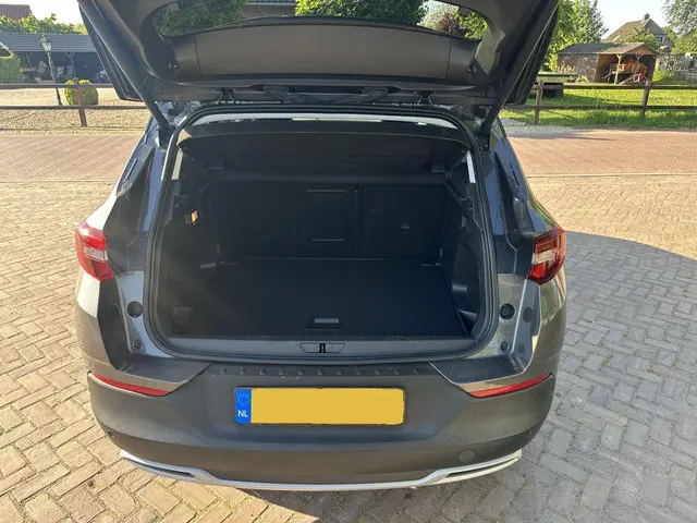Opel Grandland X 1.2 Turbo Innovation 2019 Benzine 9