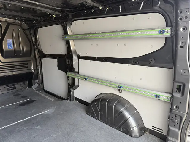 Ford Transit Custom 320 2.0 TDCI 136PK 2024 Diesel 16