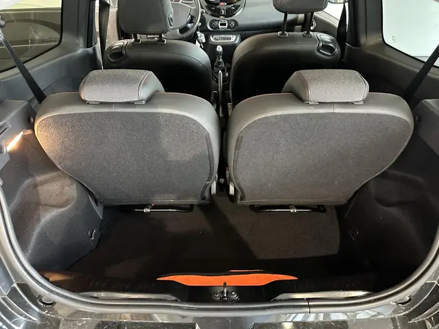 Renault Twingo 1.2 16V Dynamique 2013 Benzine 8