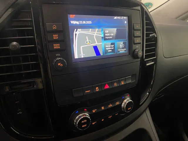 Mercedes-Benz Vito 116 CDI Lang 2022 Diesel 5