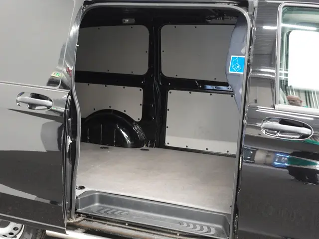 Mercedes-Benz Vito 114 CDI Lang 2024 Diesel 41