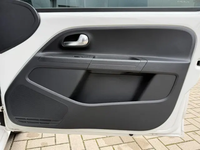 SEAT Mii 1.0 Style Sport 2013 Benzine 17