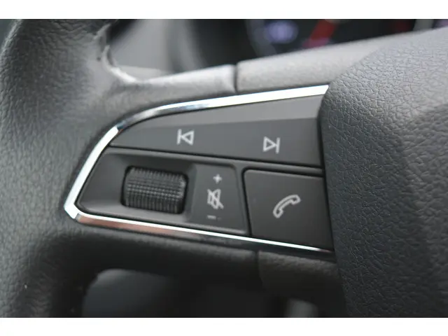SEAT Ibiza ST 1.0 EcoTSI Style Connect 2016 Benzine 29