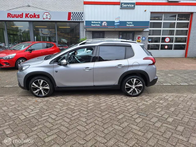 Peugeot 2008 1.2 PURETECH ALLURE CROSSWAY 2017 Benzine 2