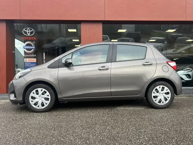 Toyota Yaris 1.5 Hybrid Active 2019 Hybride Benzine