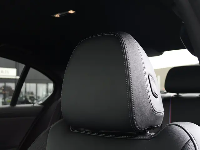 BMW 3 Serie 330e 2026 Hybride Benzine 45