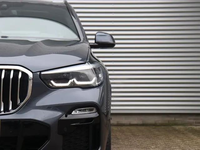 BMW X5 xDrive40i 2019 Benzine 41