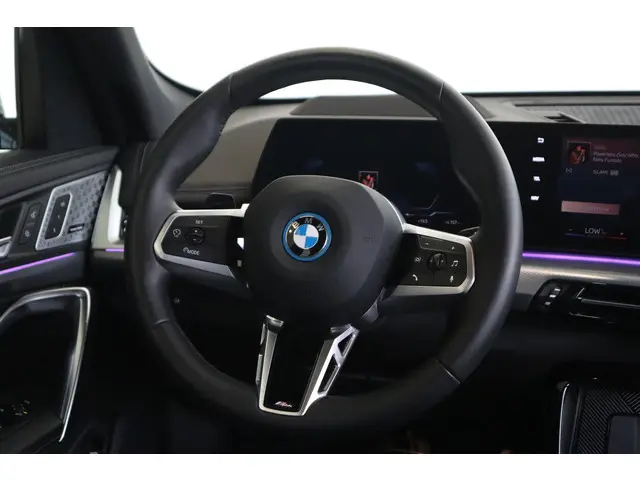 BMW iX1 xDrive30 2024 Elektrisch 9