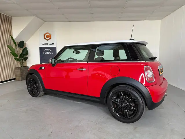 MINI One Mini 1.6 Chili Airco, LMV, Navigatie 2014 Benzine 2