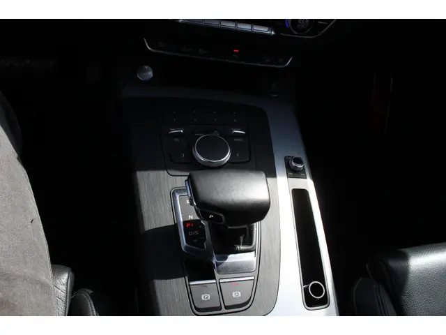 Audi Q5 2.0 TDI q. Sport PL. 2017 Diesel 15