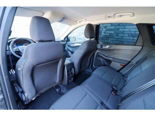Ford Kuga 2.5 PHEV Cool & Connect 2022 Hybride Benzine 9