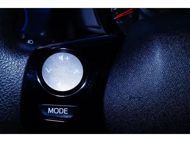 Peugeot 108 1.0 e-VTi Active 2015 Benzine 9